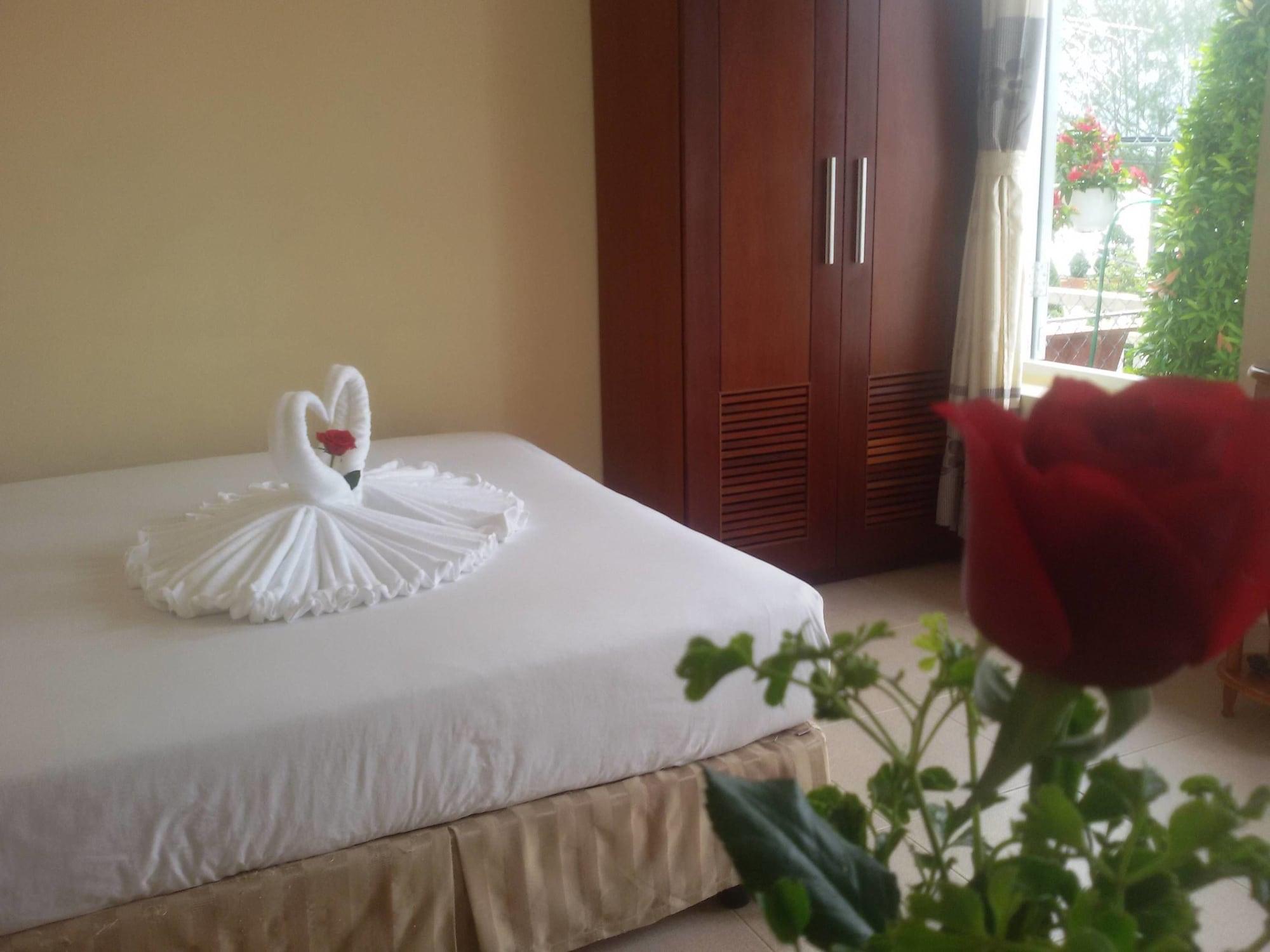 Hotel Tay Ho Can Tho Esterno foto