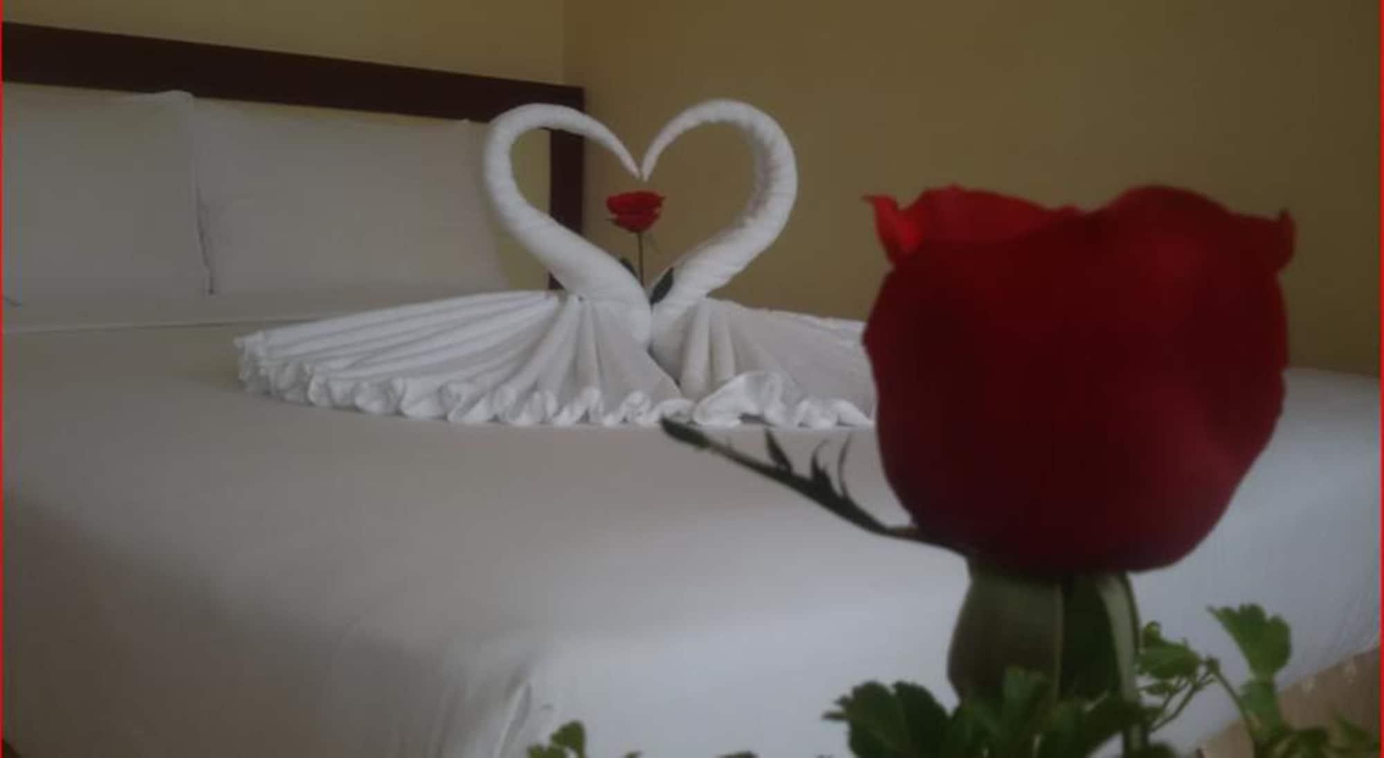 Hotel Tay Ho Can Tho Esterno foto