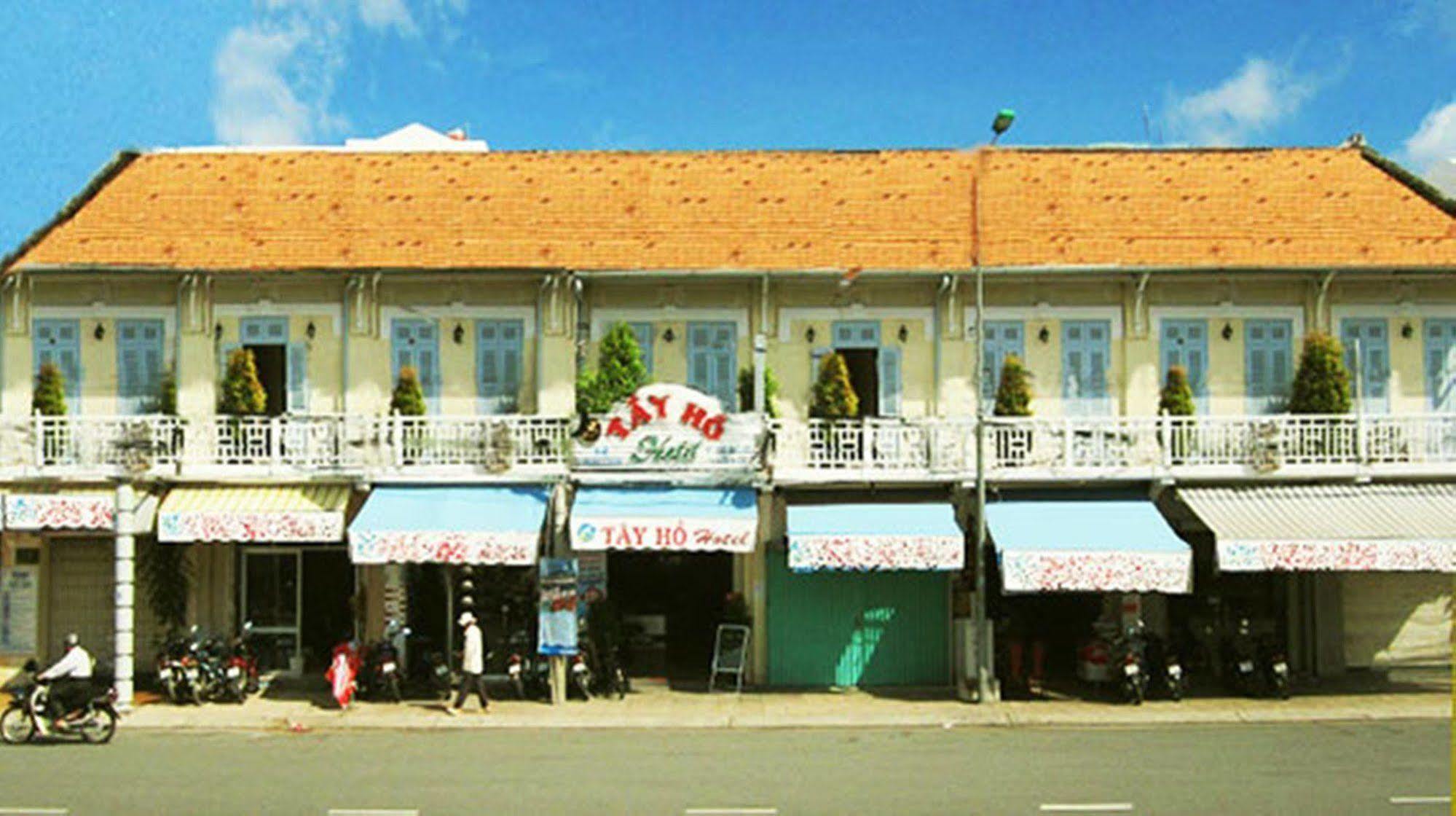 Hotel Tay Ho Can Tho Esterno foto