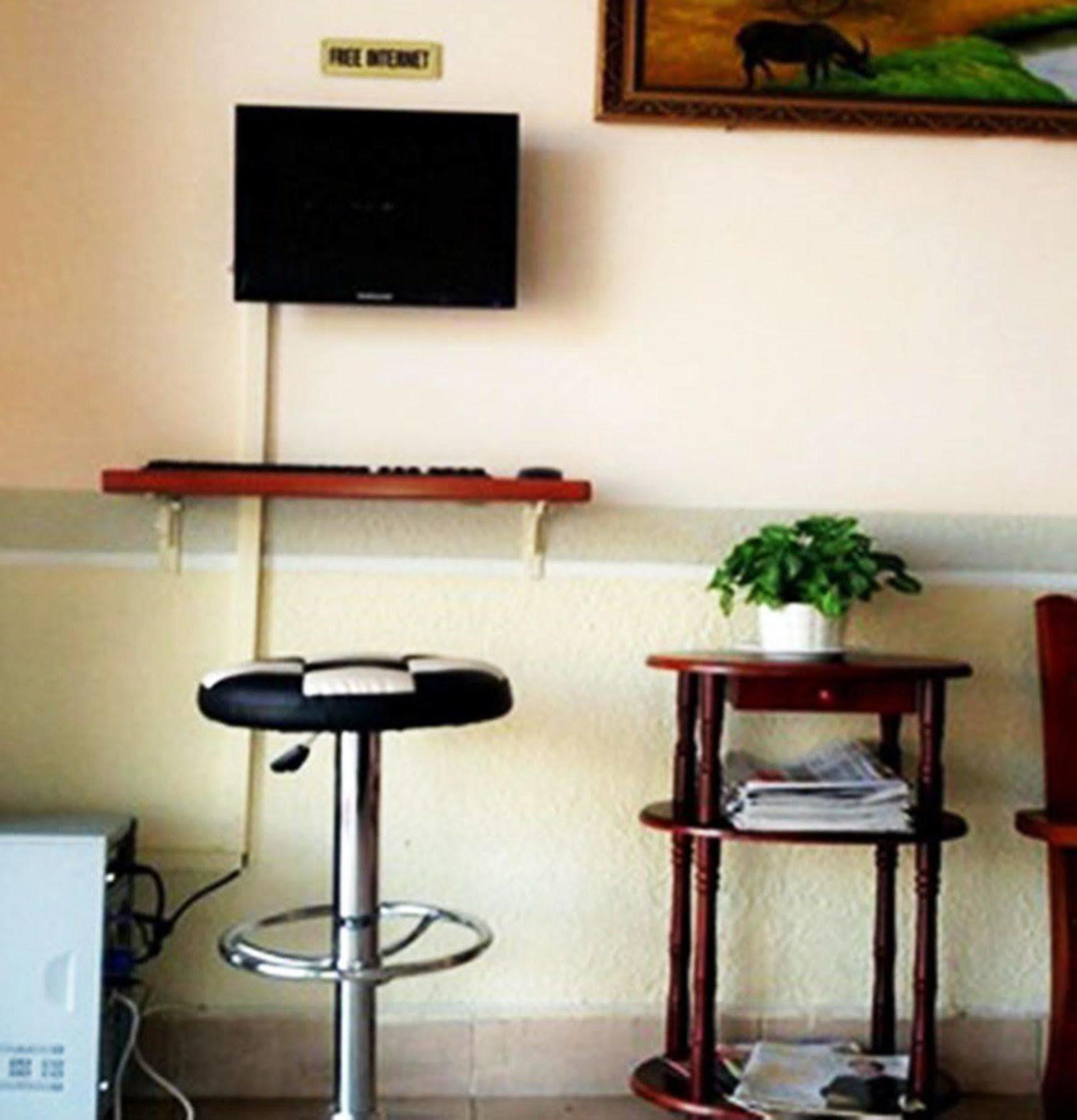 Hotel Tay Ho Can Tho Esterno foto