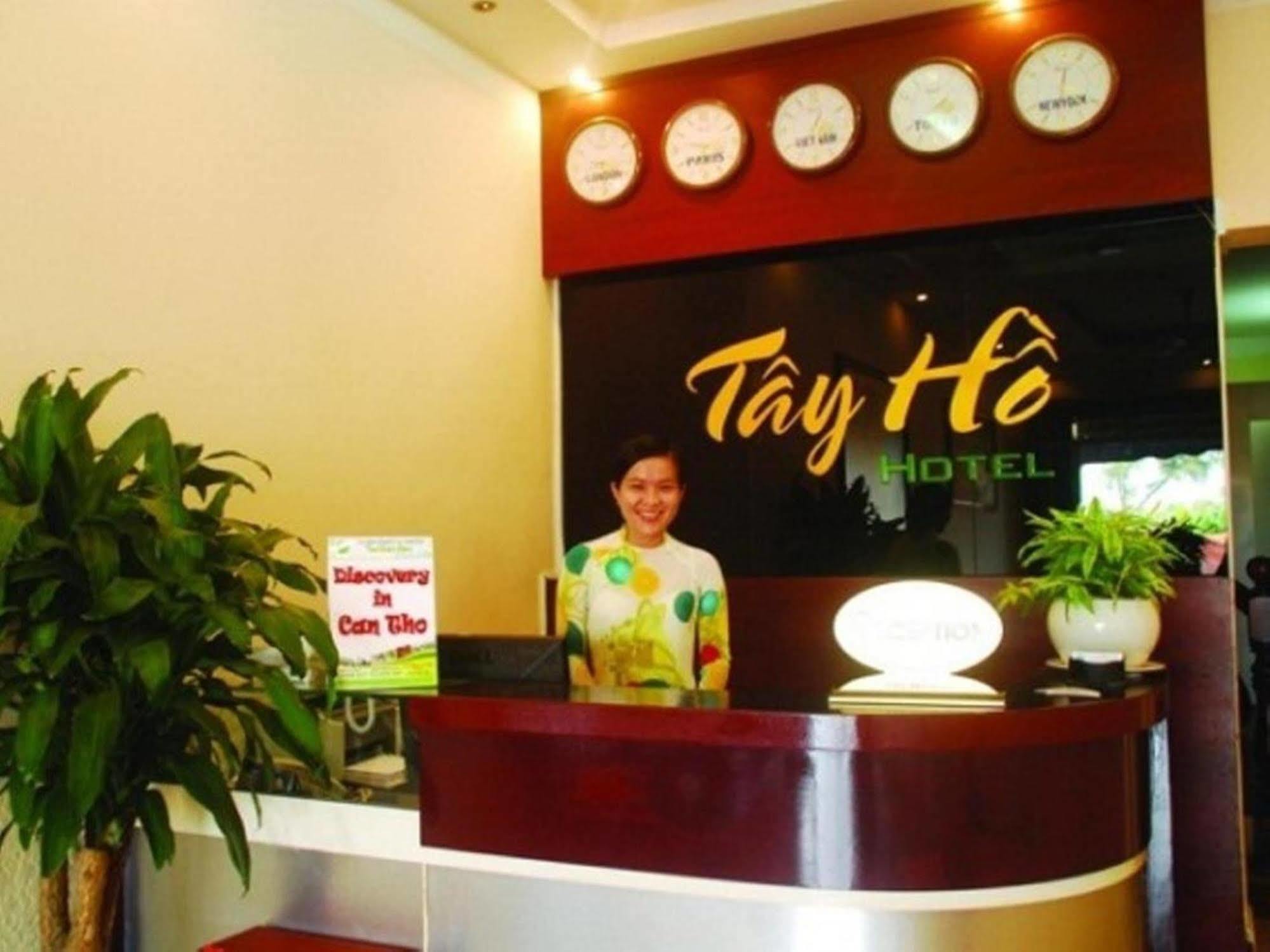Hotel Tay Ho Can Tho Esterno foto